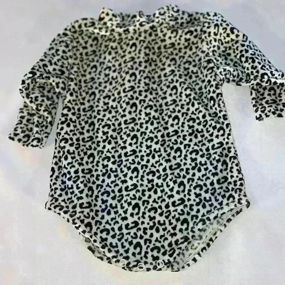 The Children's Place Size 12M Leopard Print Velour Stretch Onesie